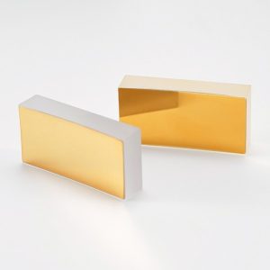 Cylindrical gold-coated mirror3